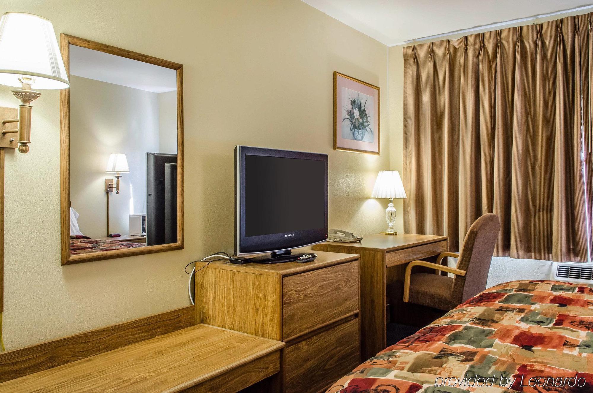 Relax Hotel Lewisburg